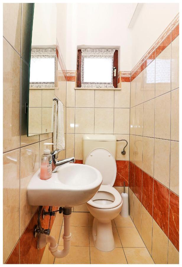 Apartment Zdravko Primošten Екстериор снимка
