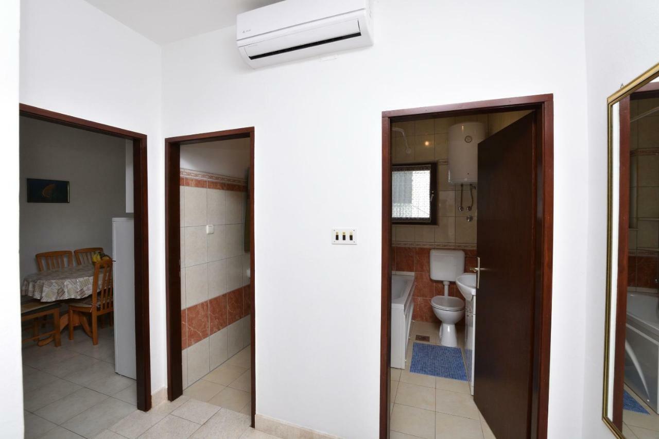 Apartment Zdravko Primošten Екстериор снимка