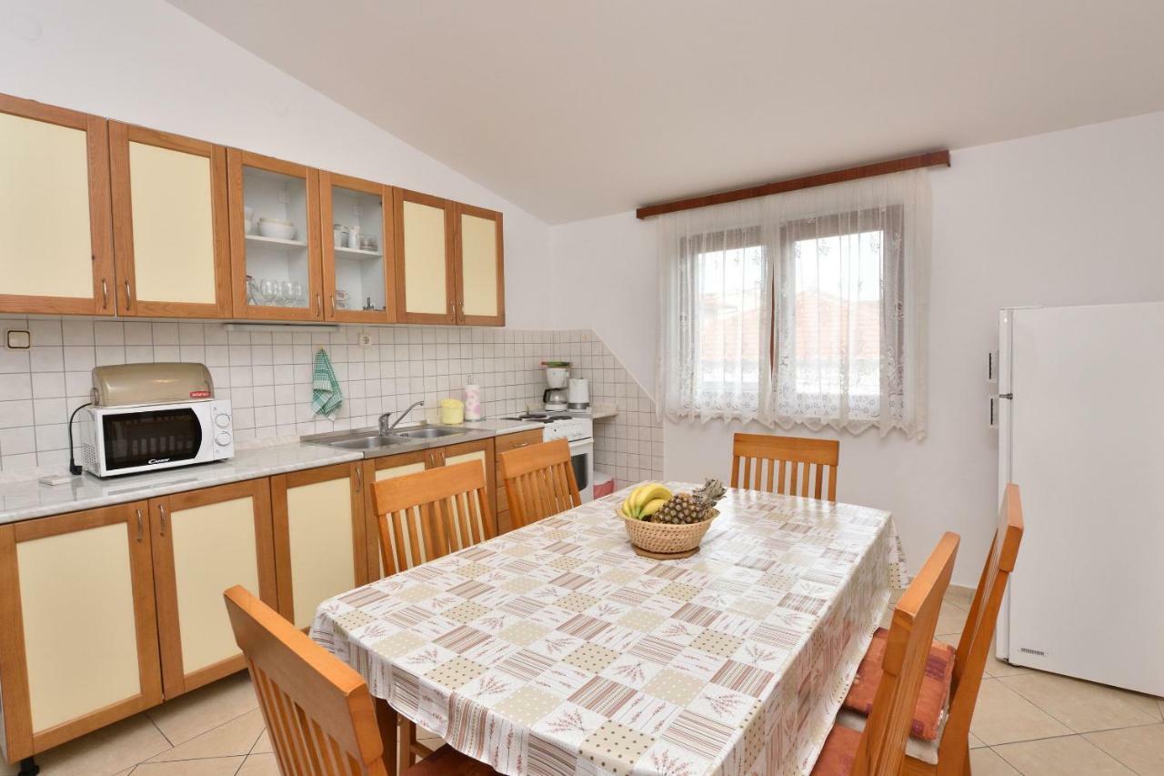Apartment Zdravko Primošten Екстериор снимка