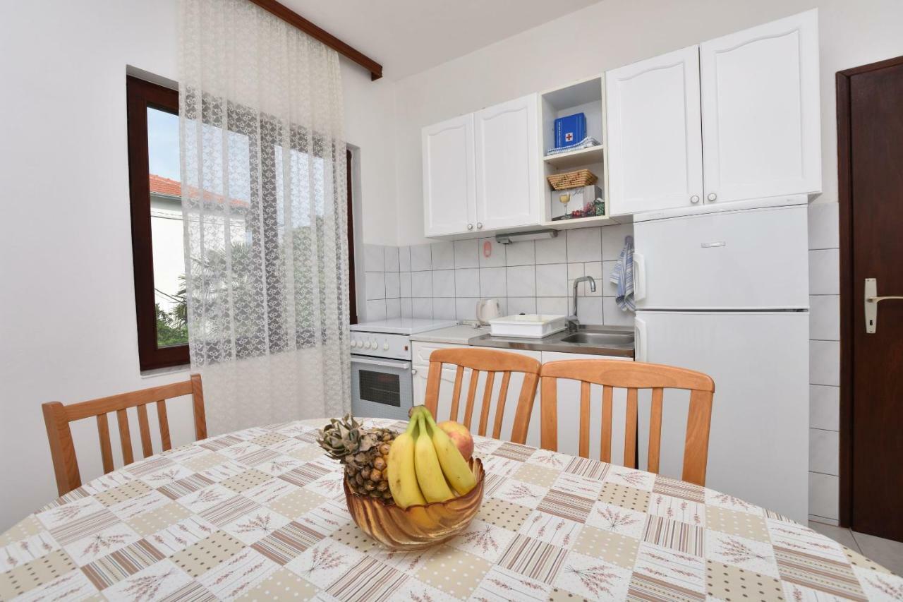 Apartment Zdravko Primošten Екстериор снимка
