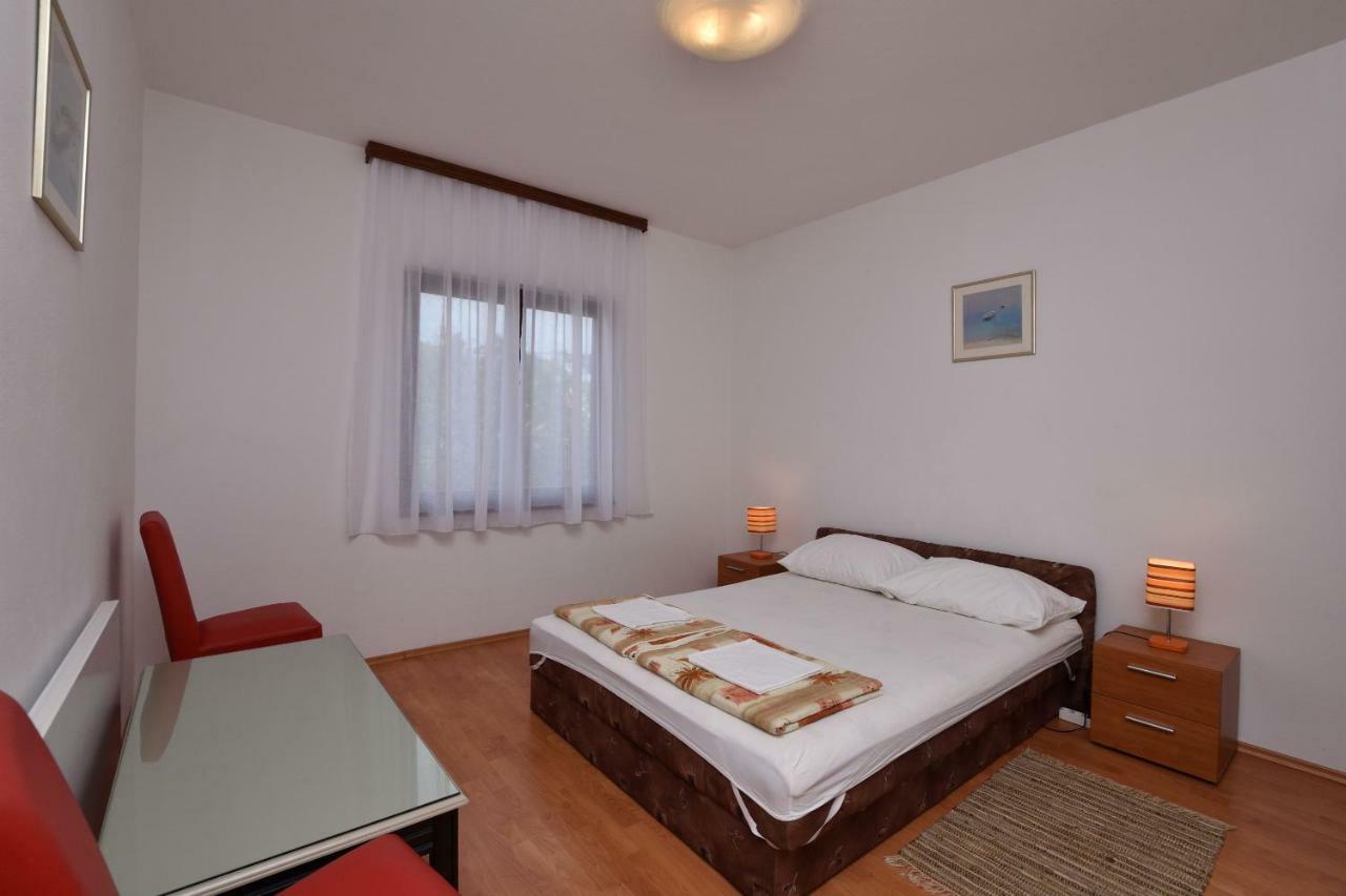 Apartment Zdravko Primošten Екстериор снимка
